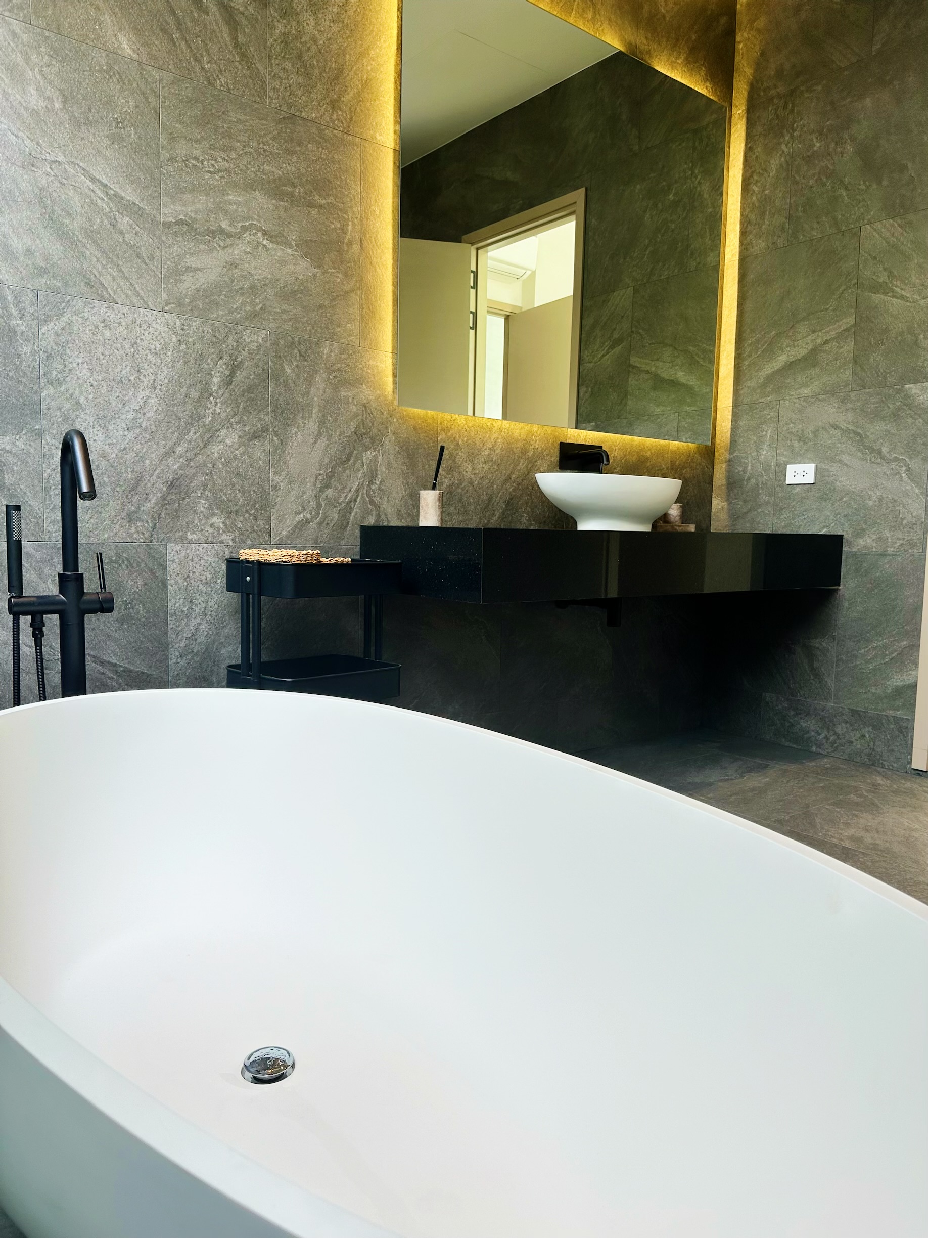 Charm Pool Villa Honeywood in Rawai Phuket — interior photograph 13