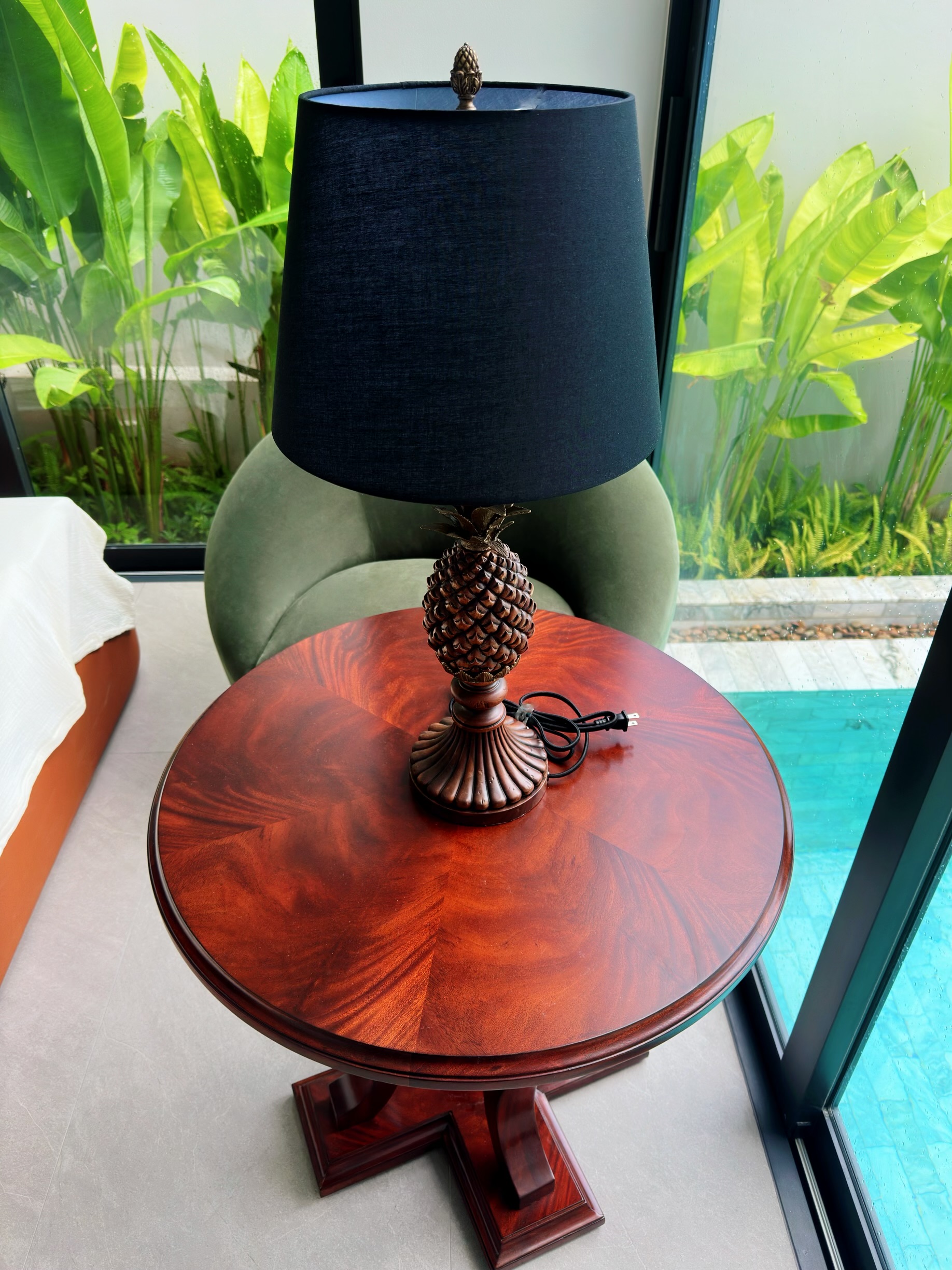 Charm Pool Villa Honeywood in Rawai Phuket — interior photograph 10