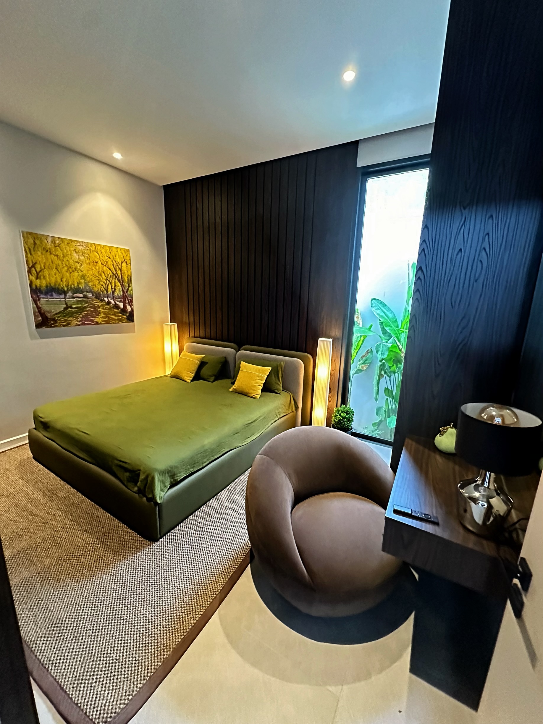Charm Pool Villa Honeywood in Rawai Phuket — interior photograph 15